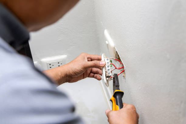 Electrical Outlet Repair in LA